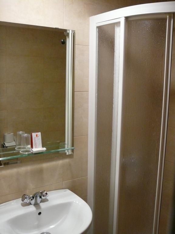 Hostal Navasfrias Salamanca Rum bild